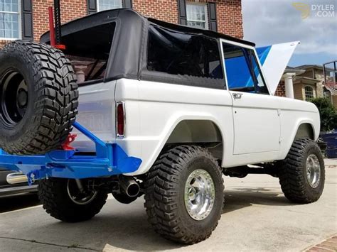 0L Bi-Turbo 4×4. . Bronco with removable top for sale